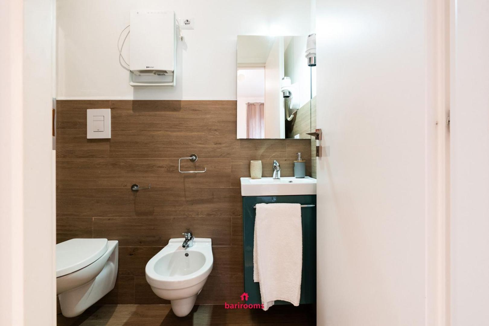 Barirooms - Melo Suites Buitenkant foto